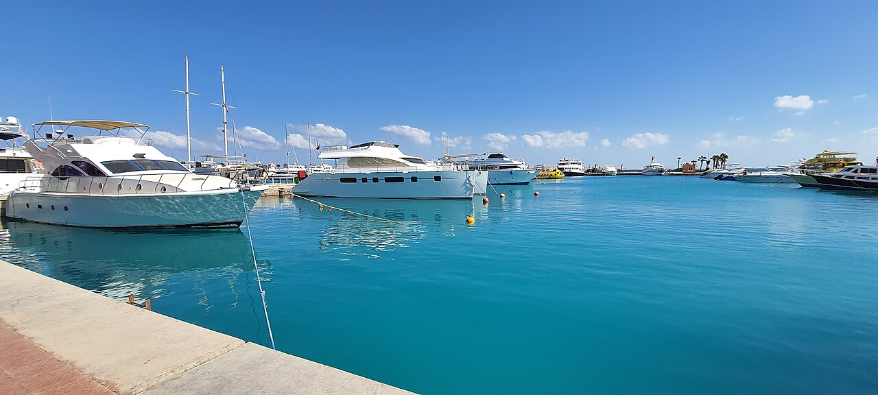 Hiring a private yacht in Hurghada in 2026: prices, options and what to choose