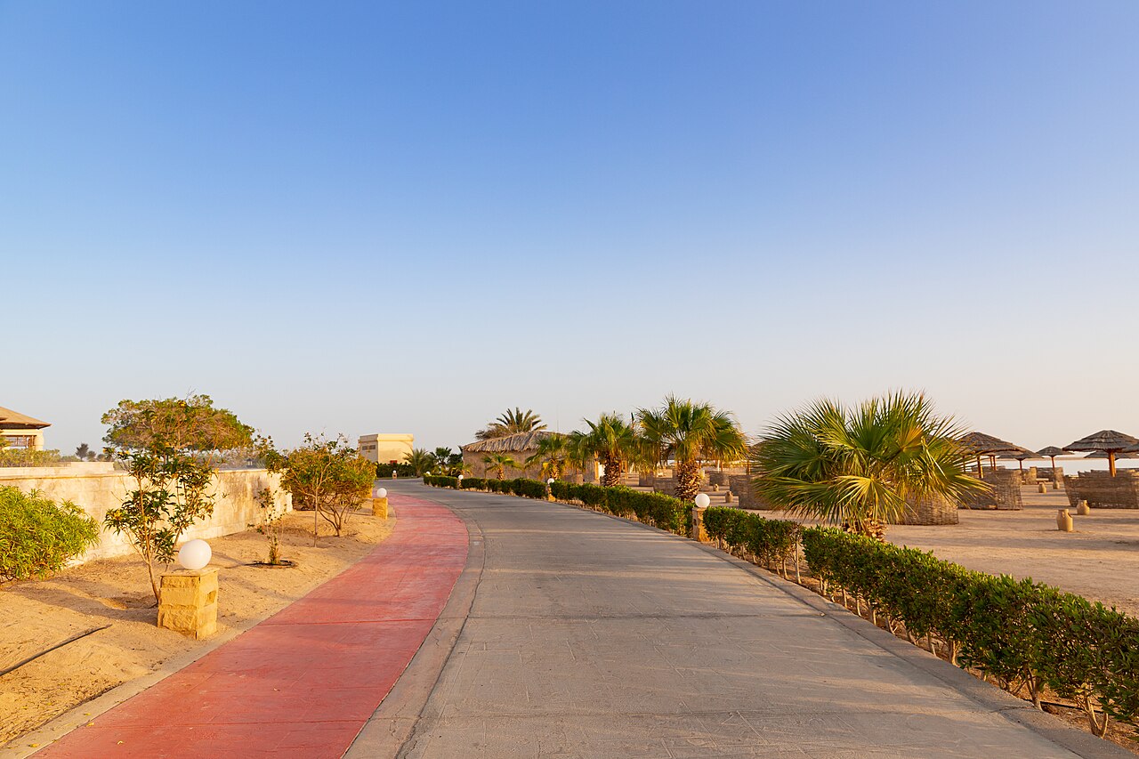 Soma Bay: beaches, golf, kitesurfing and how to get there from Hurghada in 2026